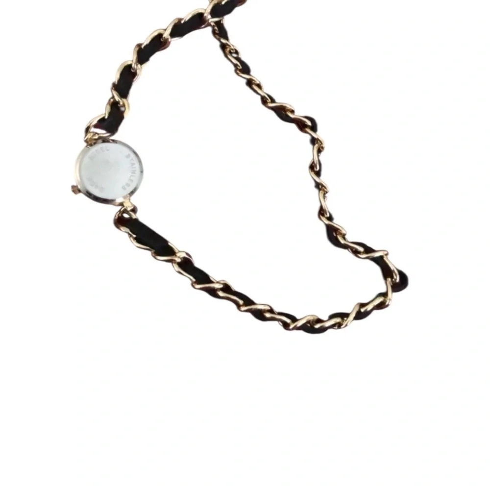 N/A quartz black