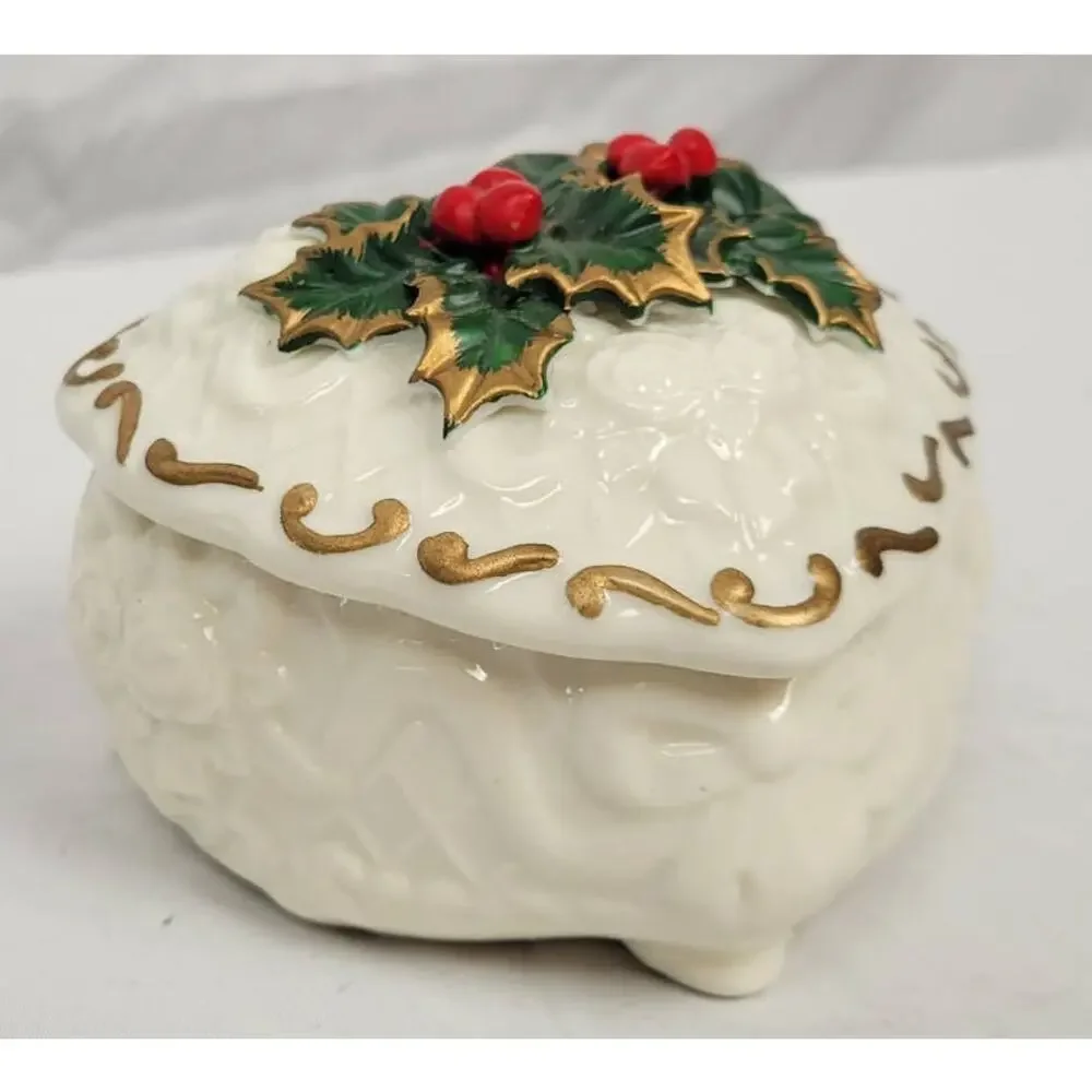 Source Unknown christmas themed