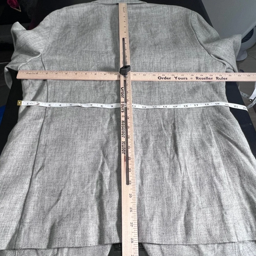 GAP linen blazer