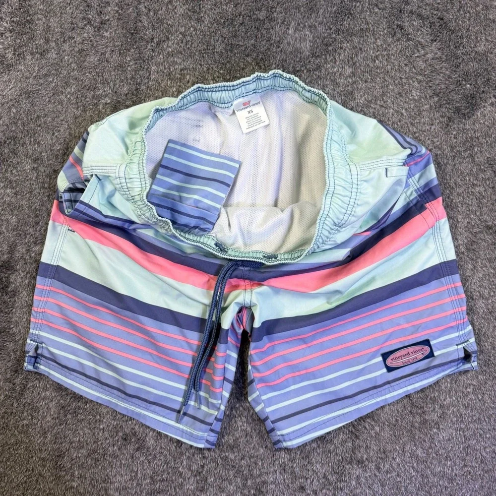 Vineyard Vines Shorts Mens Chappy Striped Swim Trunks Blue Pink XS 1M001110‎