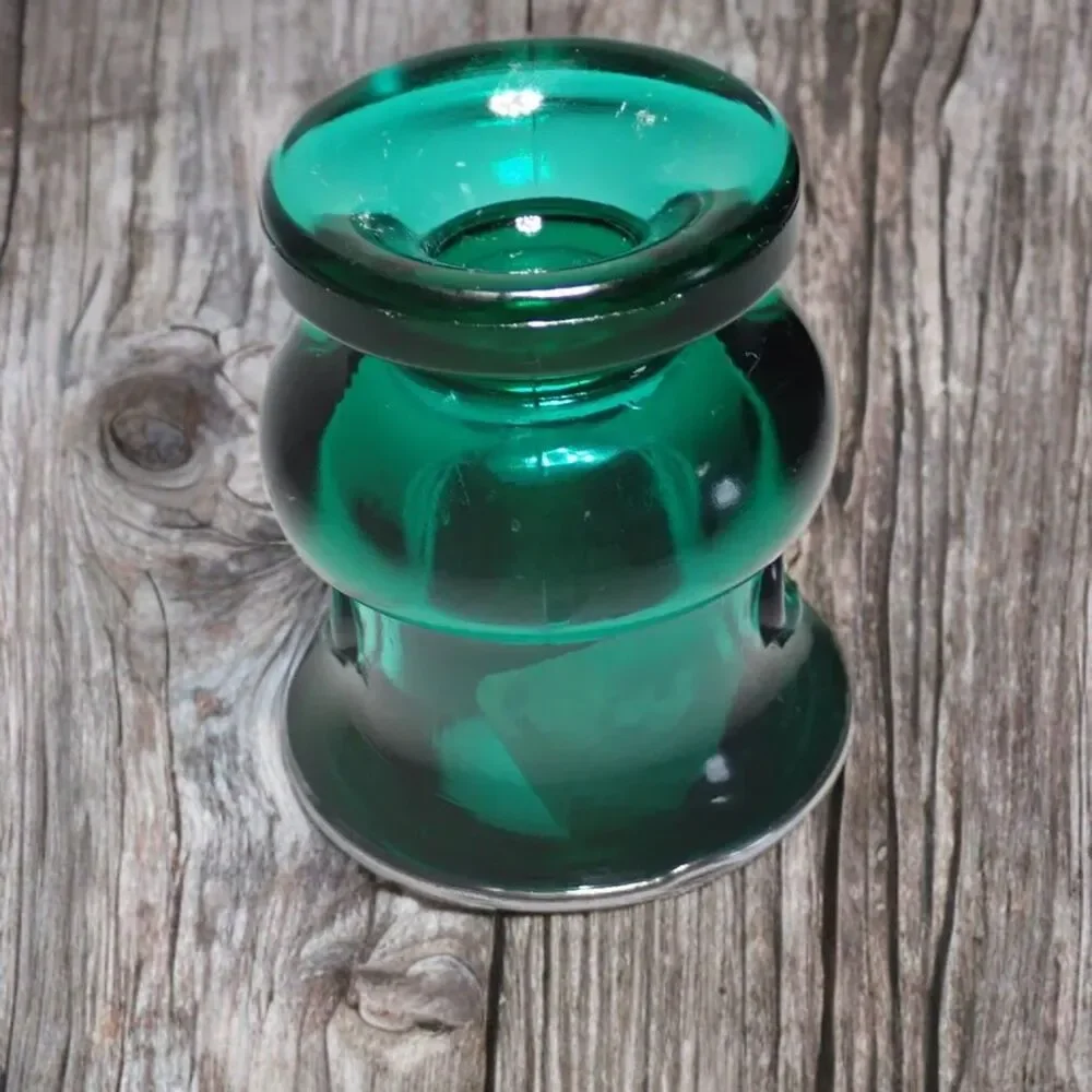 L E Smith ? toothpick cauldron green