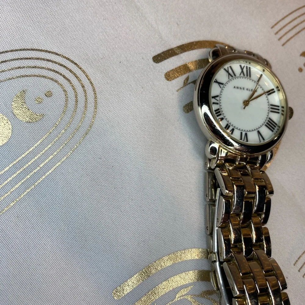 Anne Klein anne klein