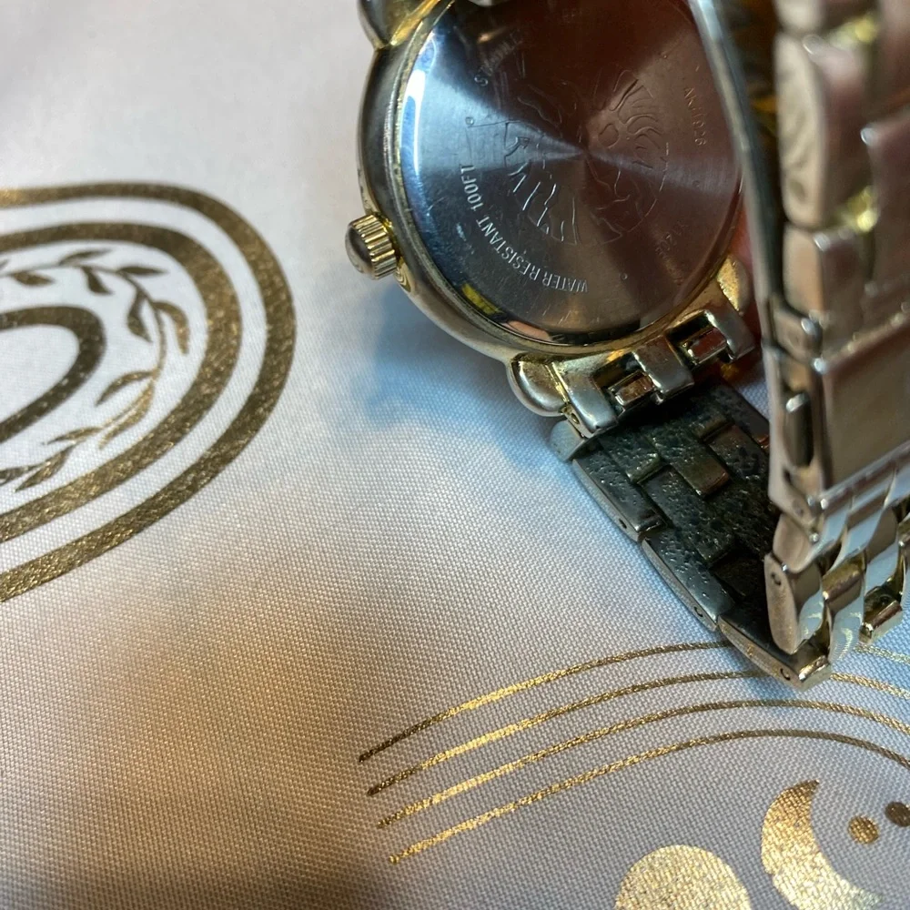 Anne Klein anne klein
