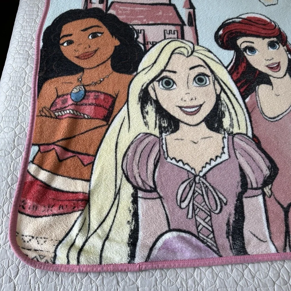 Disney princess blanket