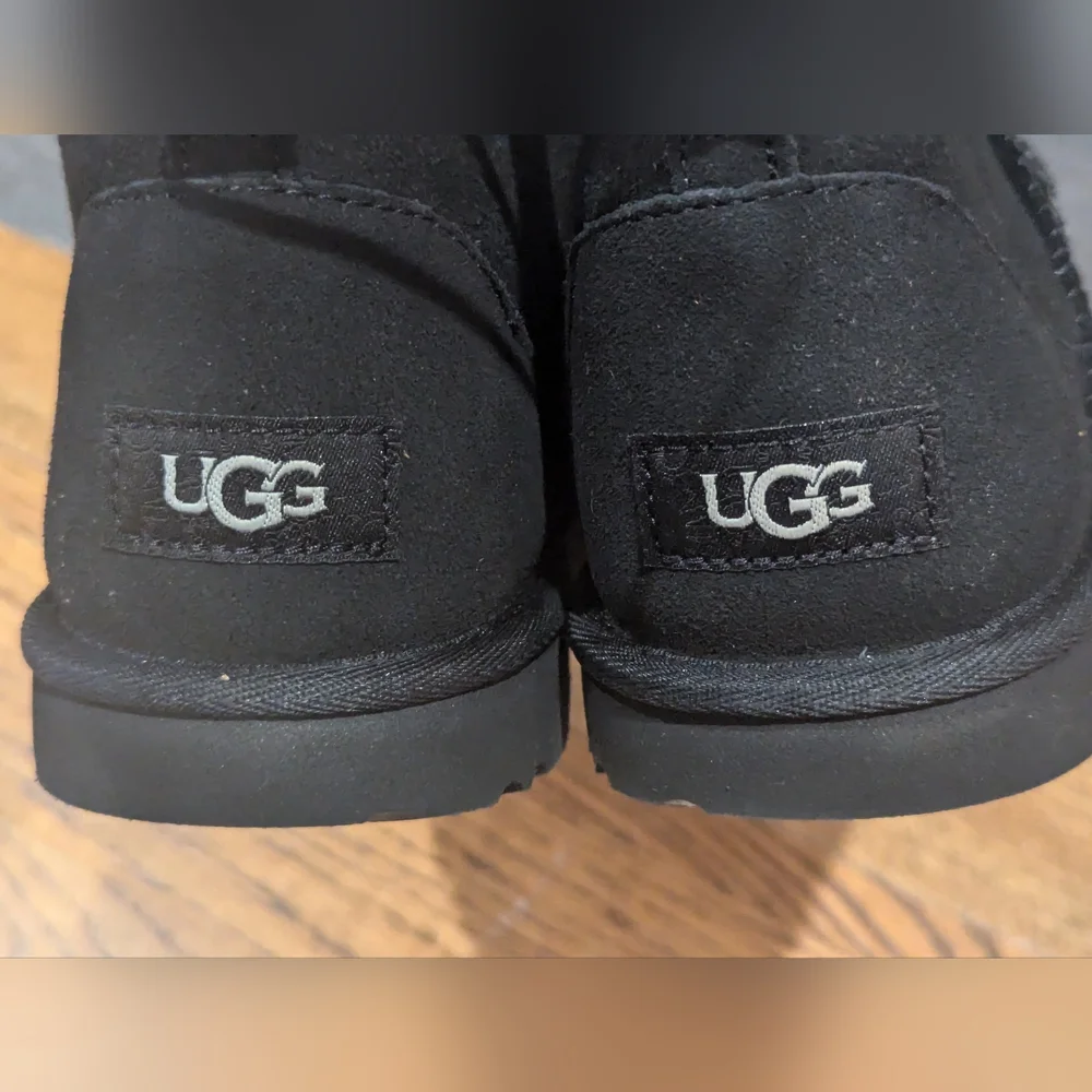 UGG new no