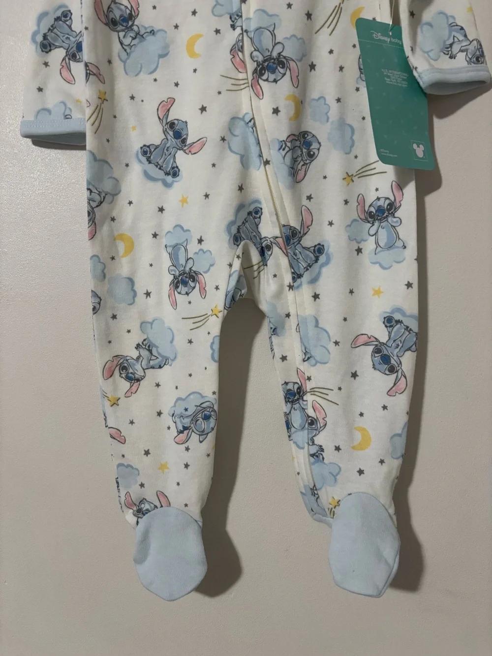 Disney tags size