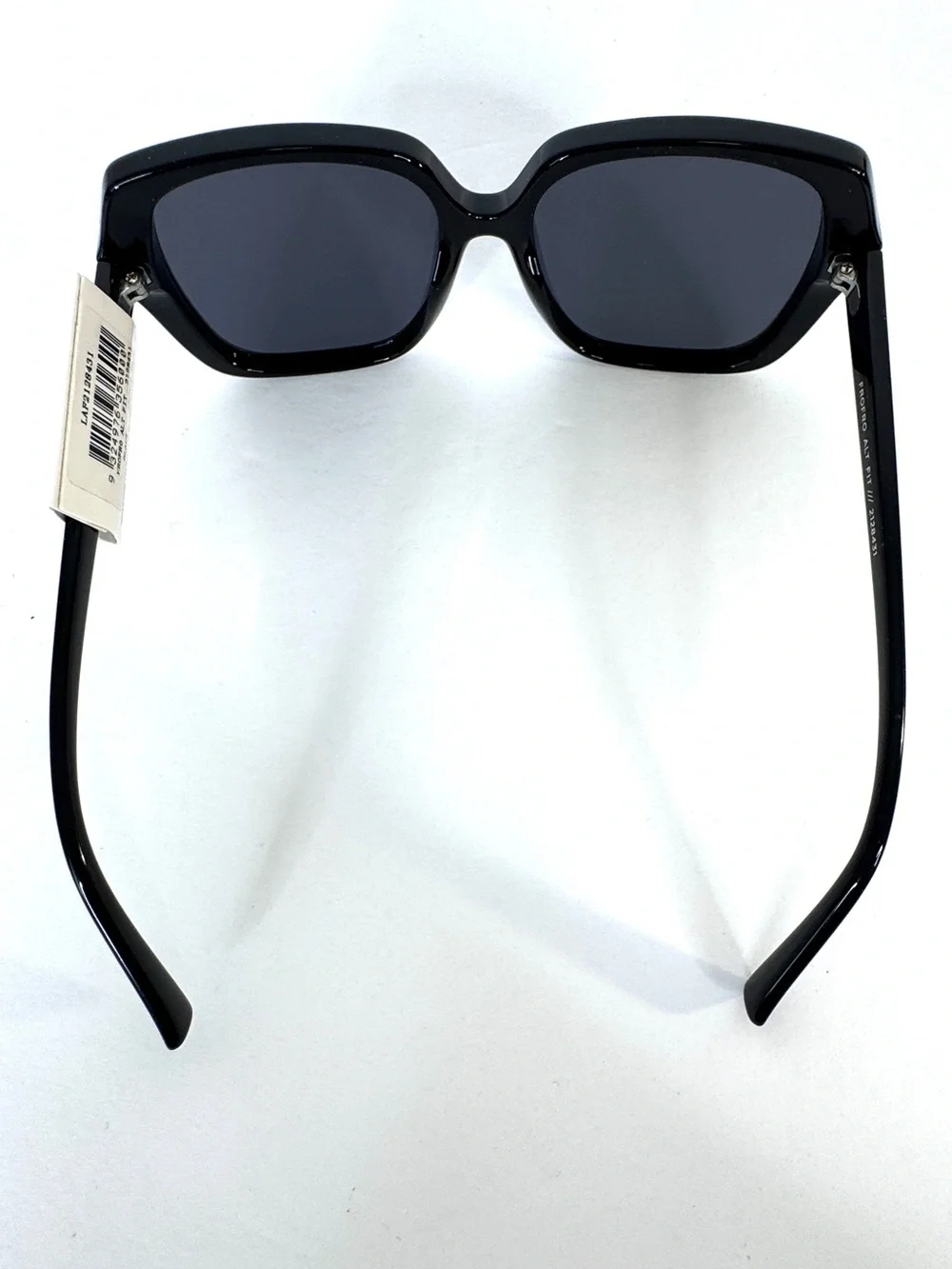 Le Specs le specs