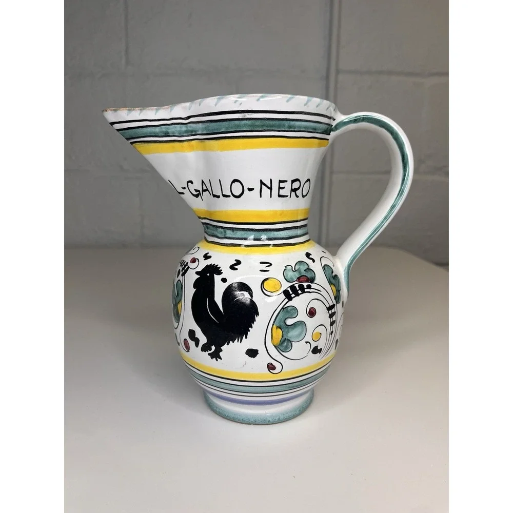 Deruta pitcher black