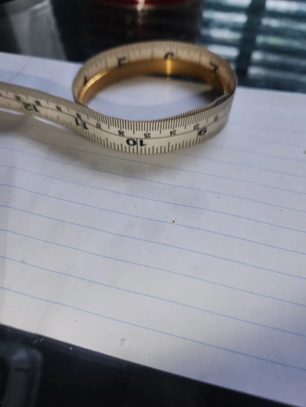 N/A elegant gold