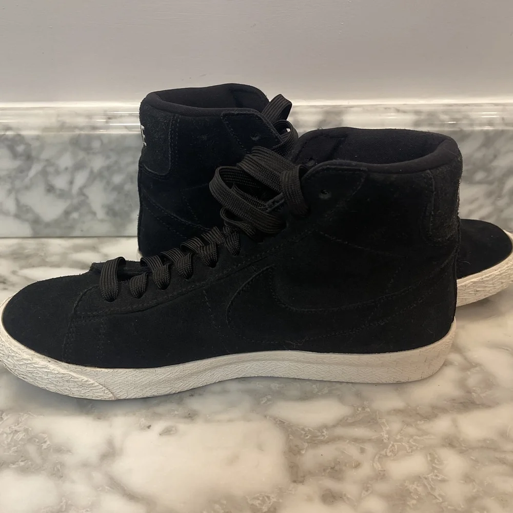 Nike very good