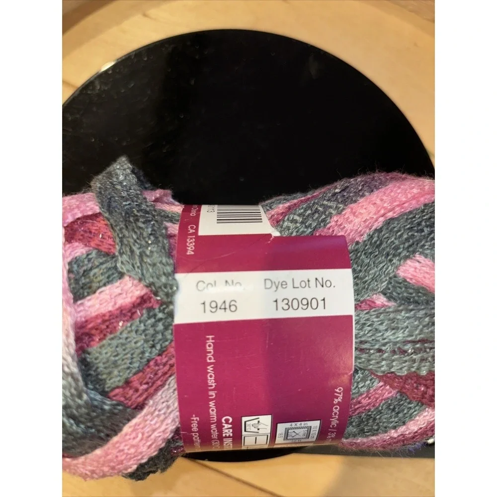 La Scarf yarn for boa scarf 97% acrylic/3%metallic 100gr Pink Mauve Gray‎