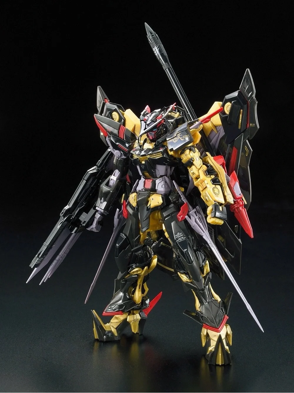 Bandai 1/144 Real Grade RG #24 Gundam Astray Gold Frame Amatsu Mina model kit