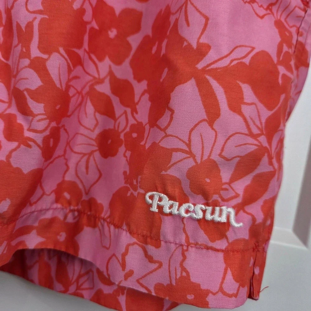 PacSun excellent see