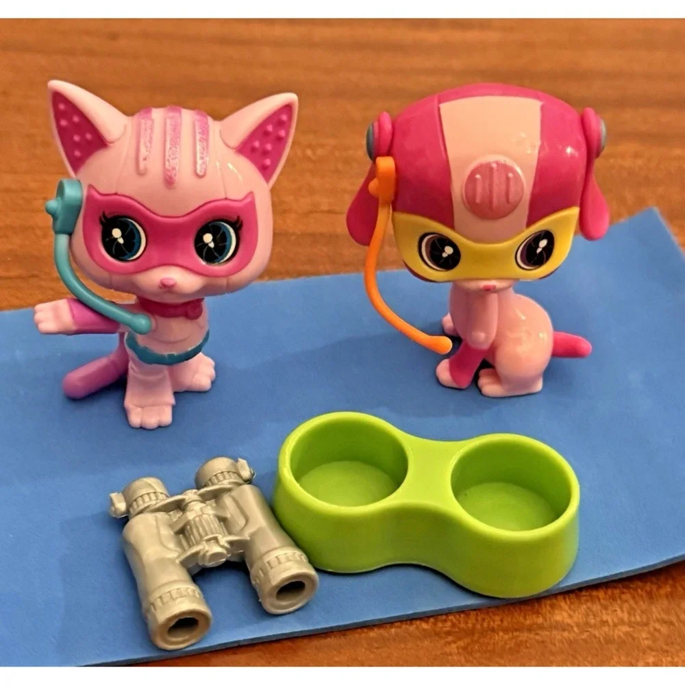 Barbie Spy Squad‎ Pets Lot – Pink Cat & Pink Dog Figures with Accessories