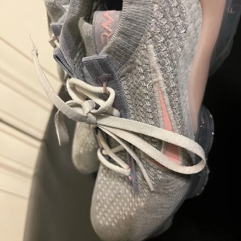 Big Kid's Nike Air VaporMax 2021 FK Wolf Grey/Pink Glaze (DB1550 007) SZ 3.5