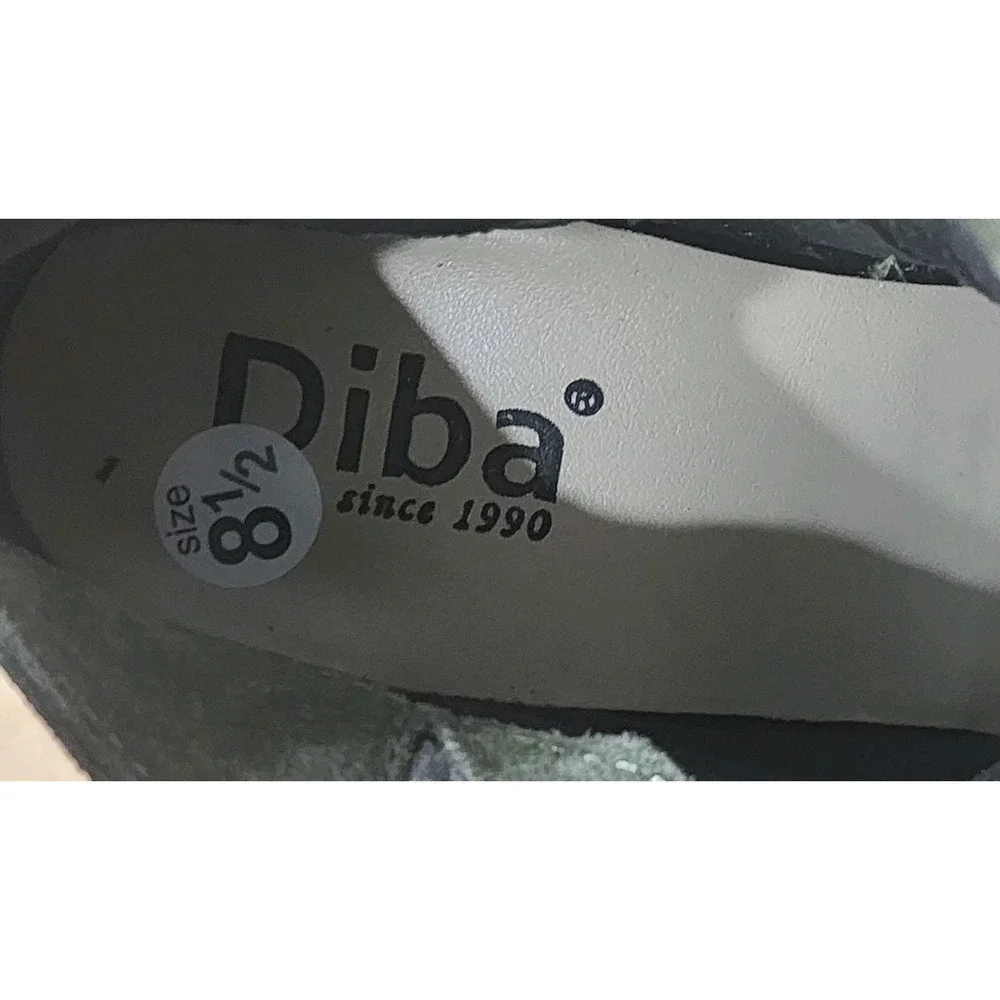 Diba step into