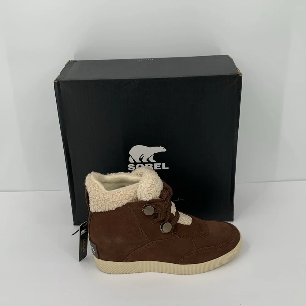 Sorel Out n About Cozy hidden wedge boots suede hiking shearling winter new 10