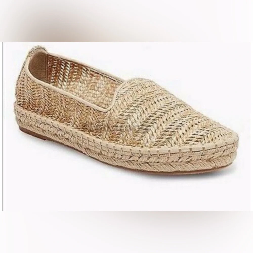 DV by Dolce Vita stylish comfortable