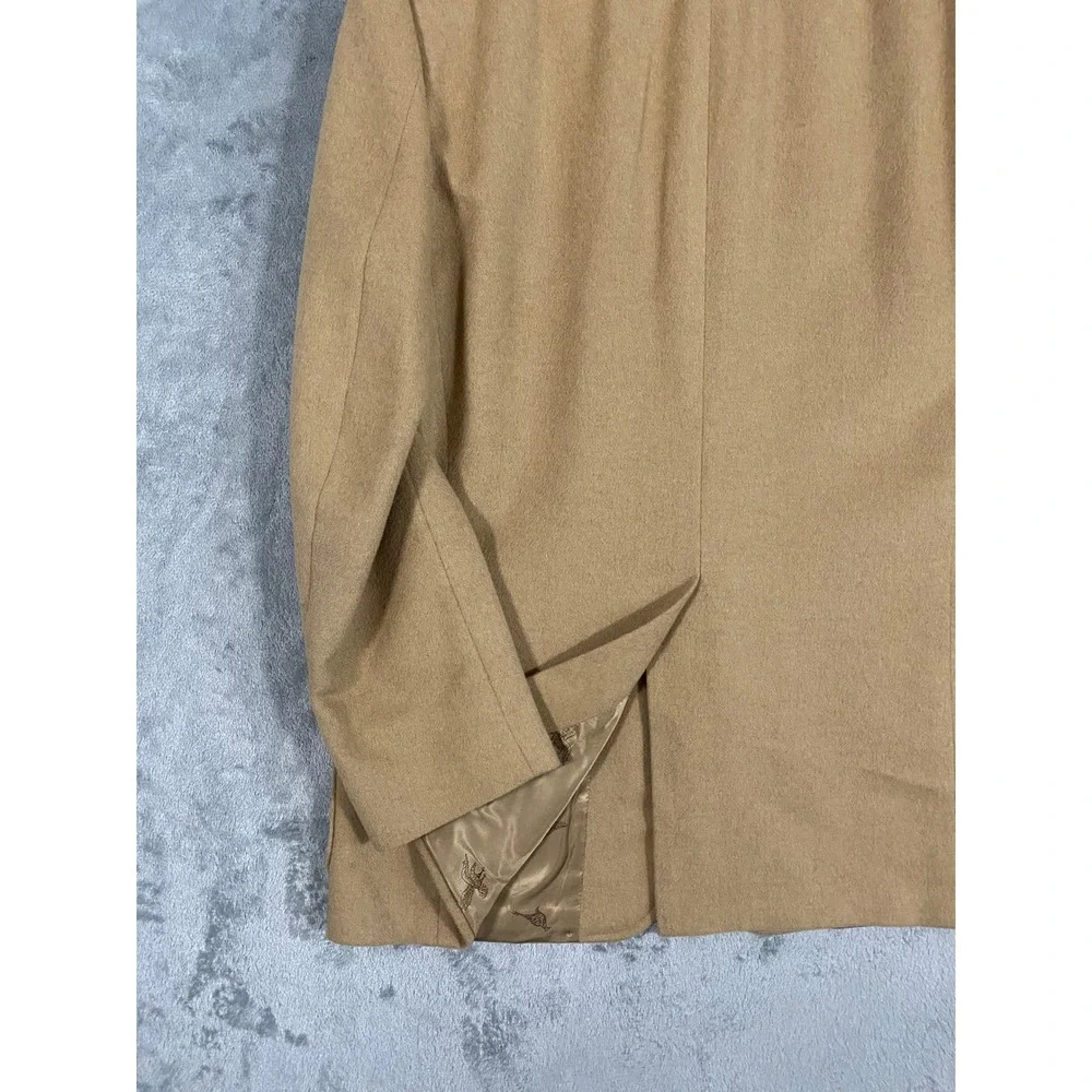 Oak Hall luxurious camel