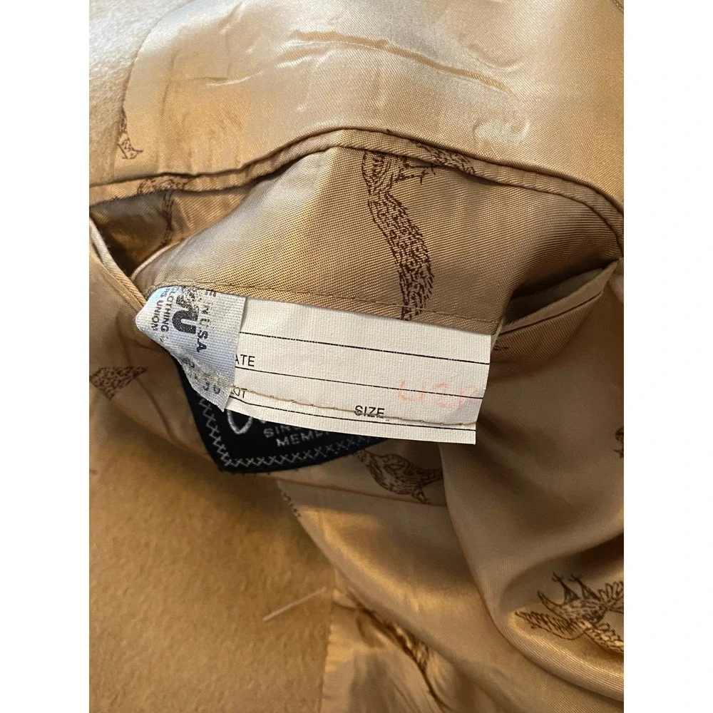 Oak Hall luxurious camel