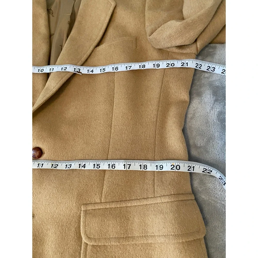 Oak Hall luxurious camel