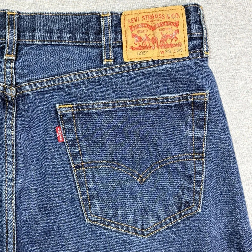 Levis levis 505