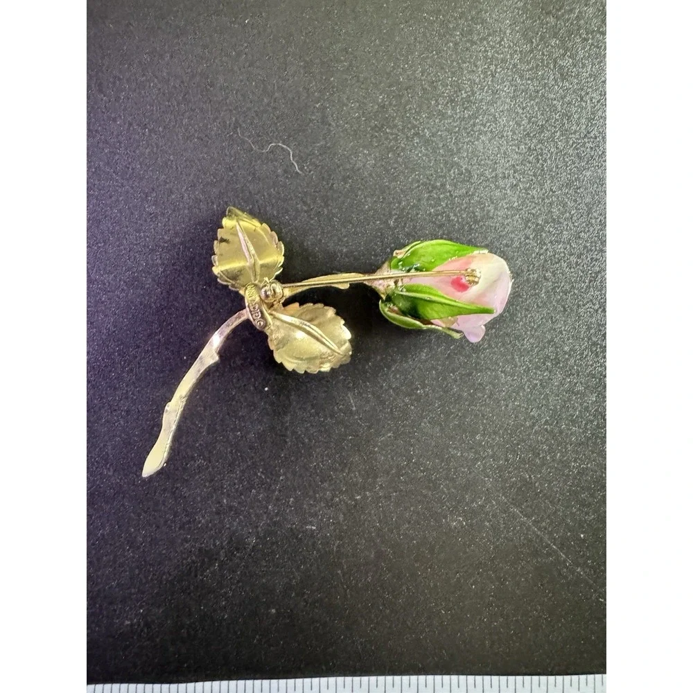 Vintage Giovanni Antonio Cerrito‎ Rose Brooch with Gold Tone on Edges
