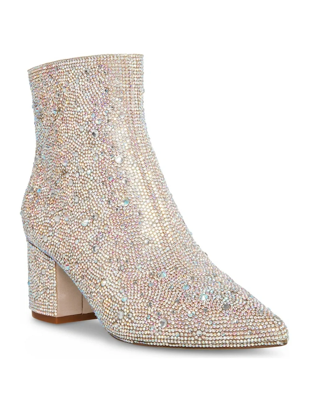 Betsey Johnson turn heads