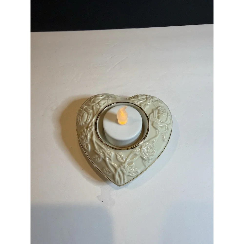 Lenox roses any holder