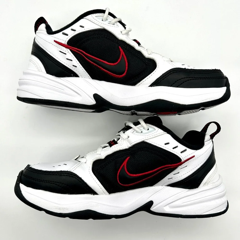Nike classic monarch