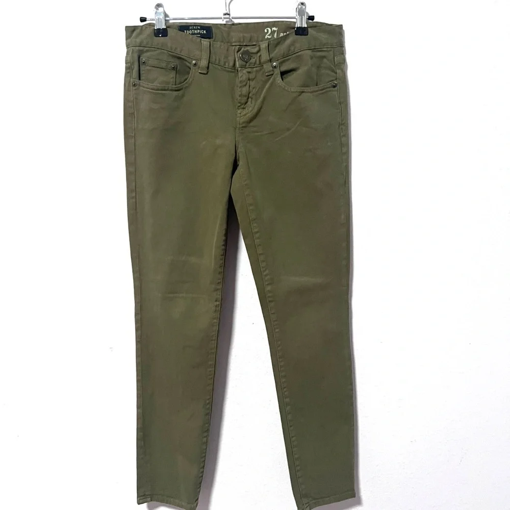 J. Crew green everyday