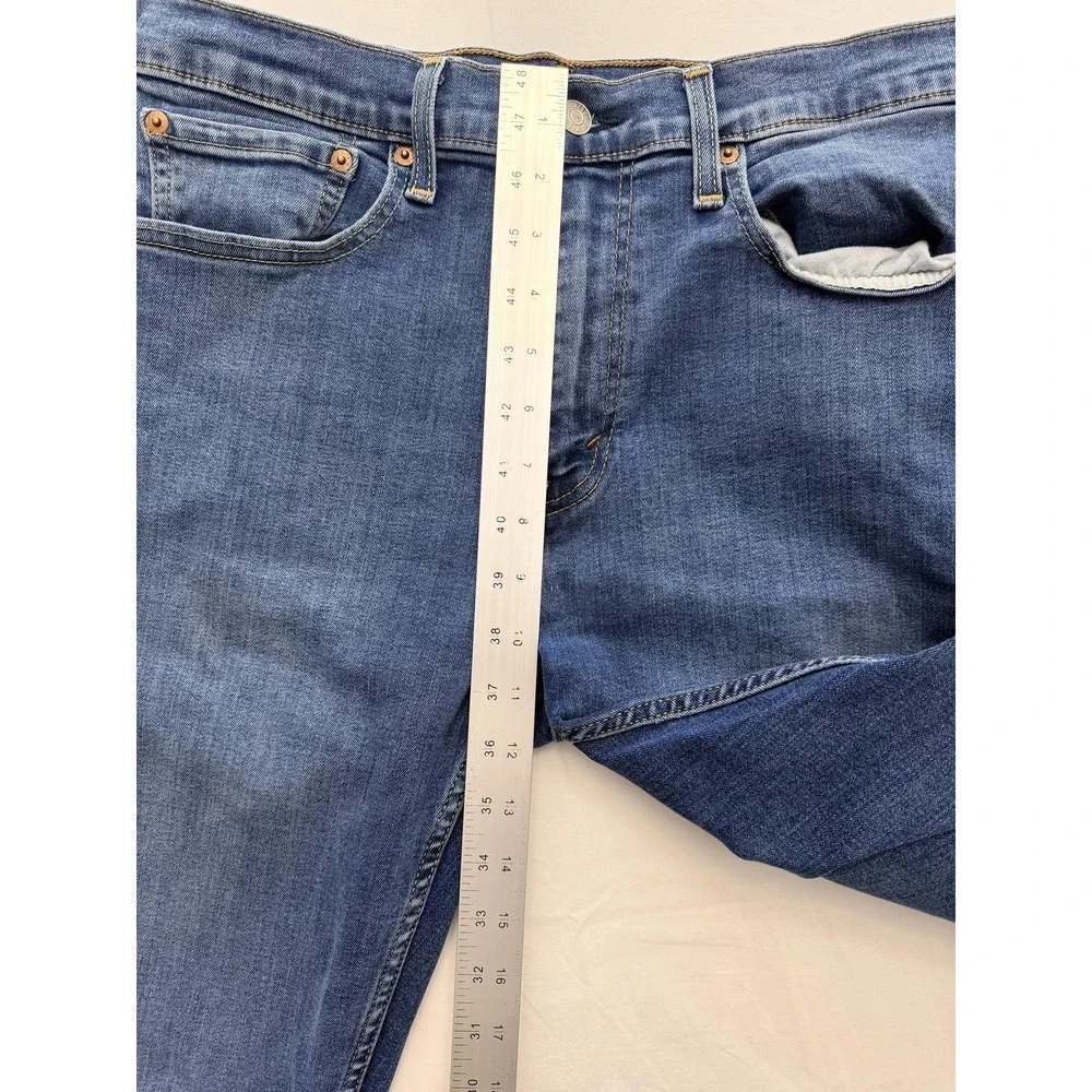 Levis material 175