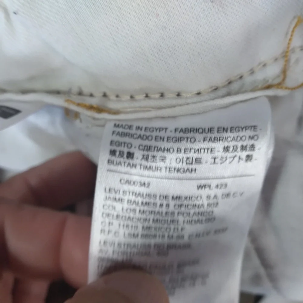 Levis good used