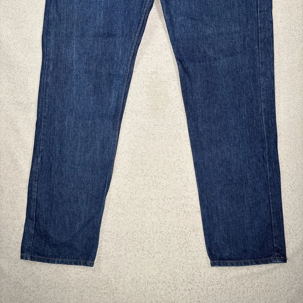 Levis back waist