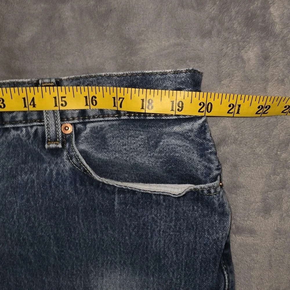 Levi's 550 Denim Blue Jeans Mens 42x 32 Measures 40x30‎