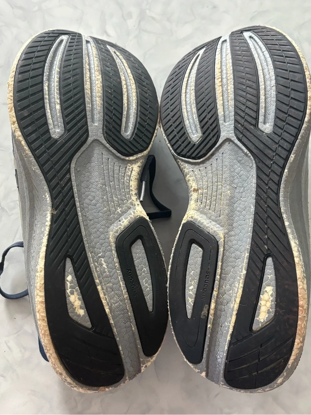 Saucony