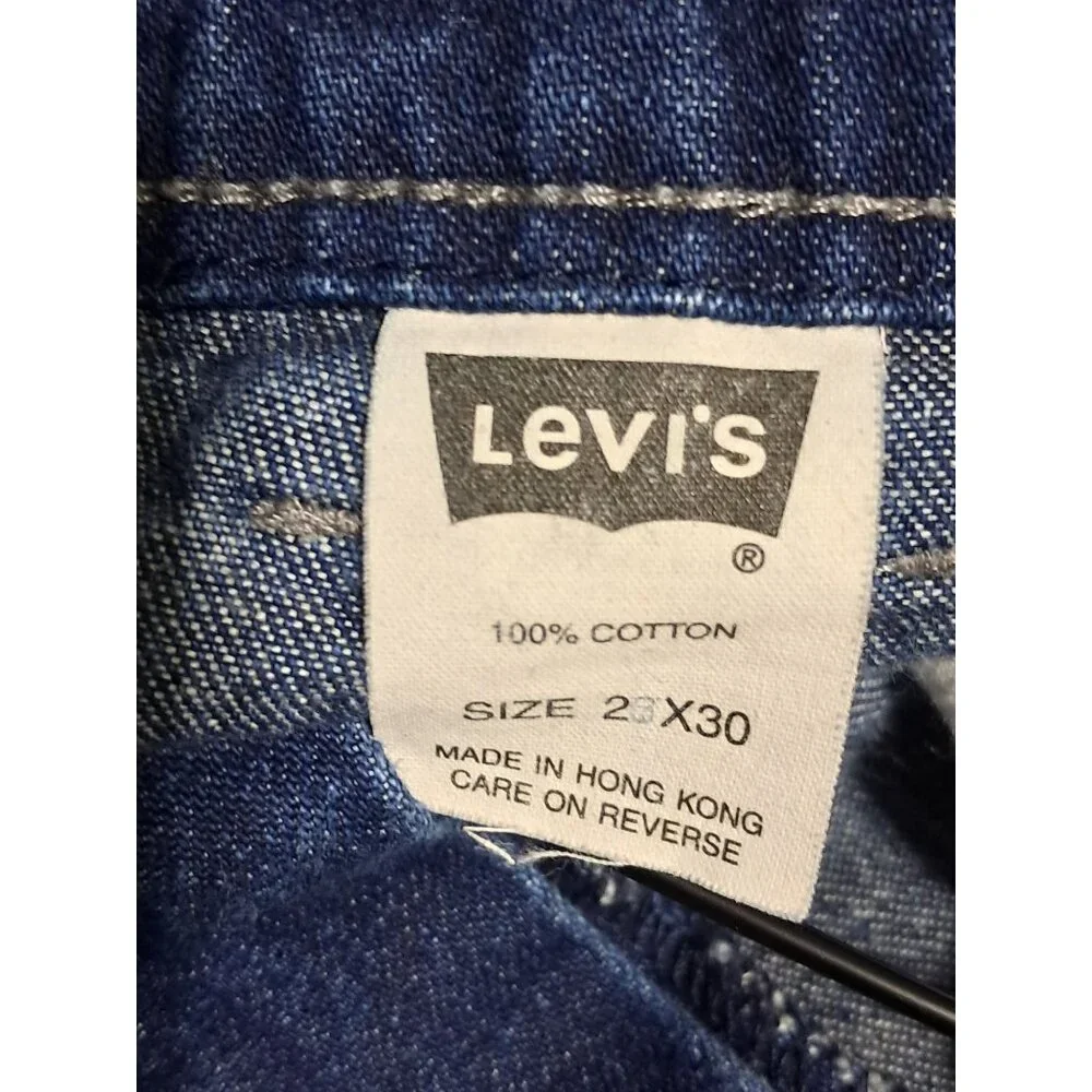 Levis these levi