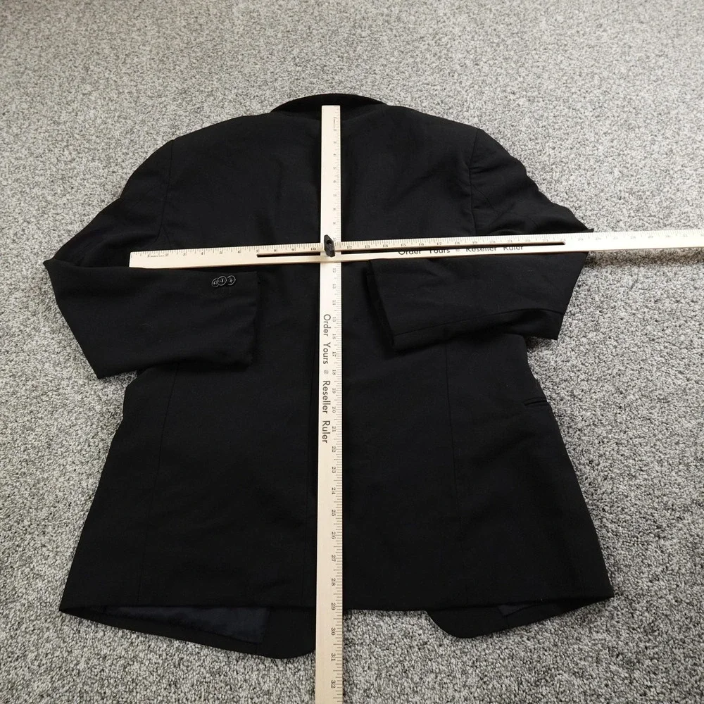 Armani Collezioni measurements are