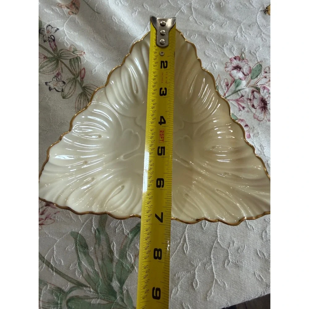 Lenox trim elegant