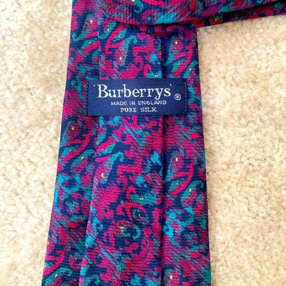 Burberry silk navy