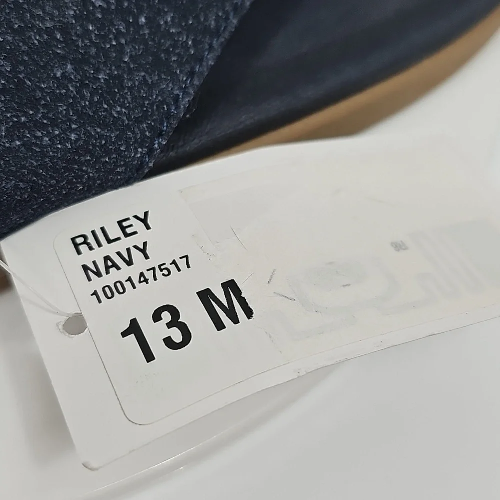 Club Room new tags