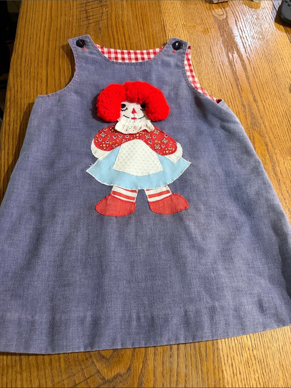 Vintage rag details construction