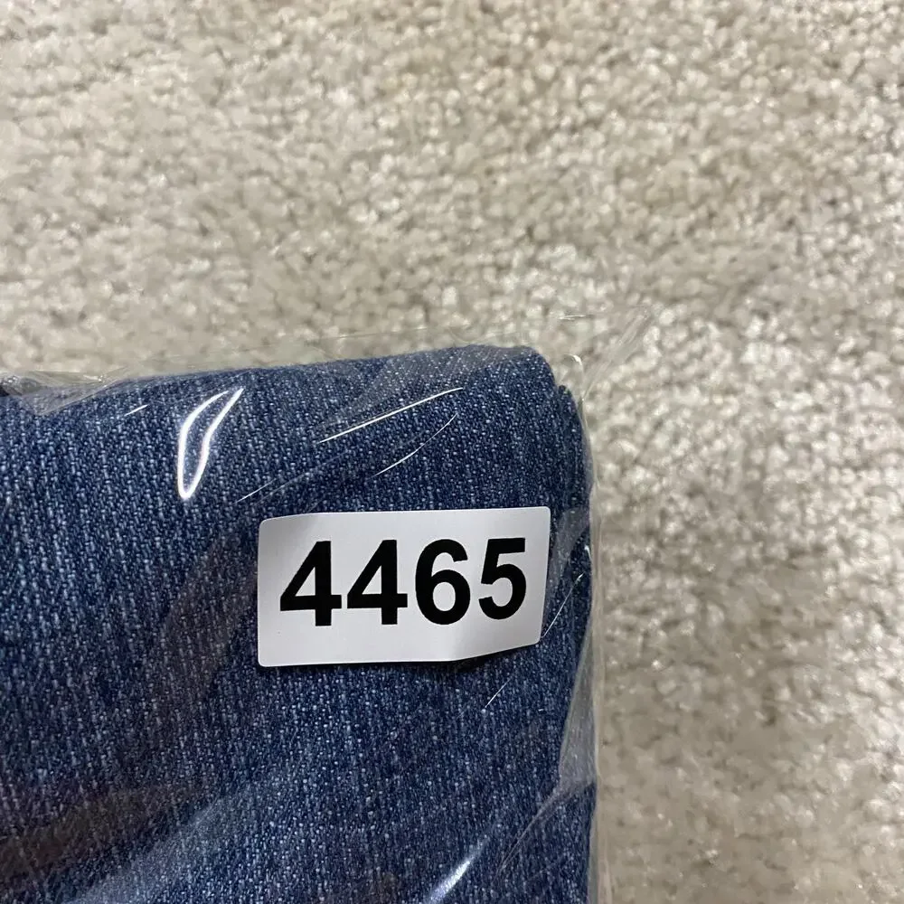 Levis loops style leg
