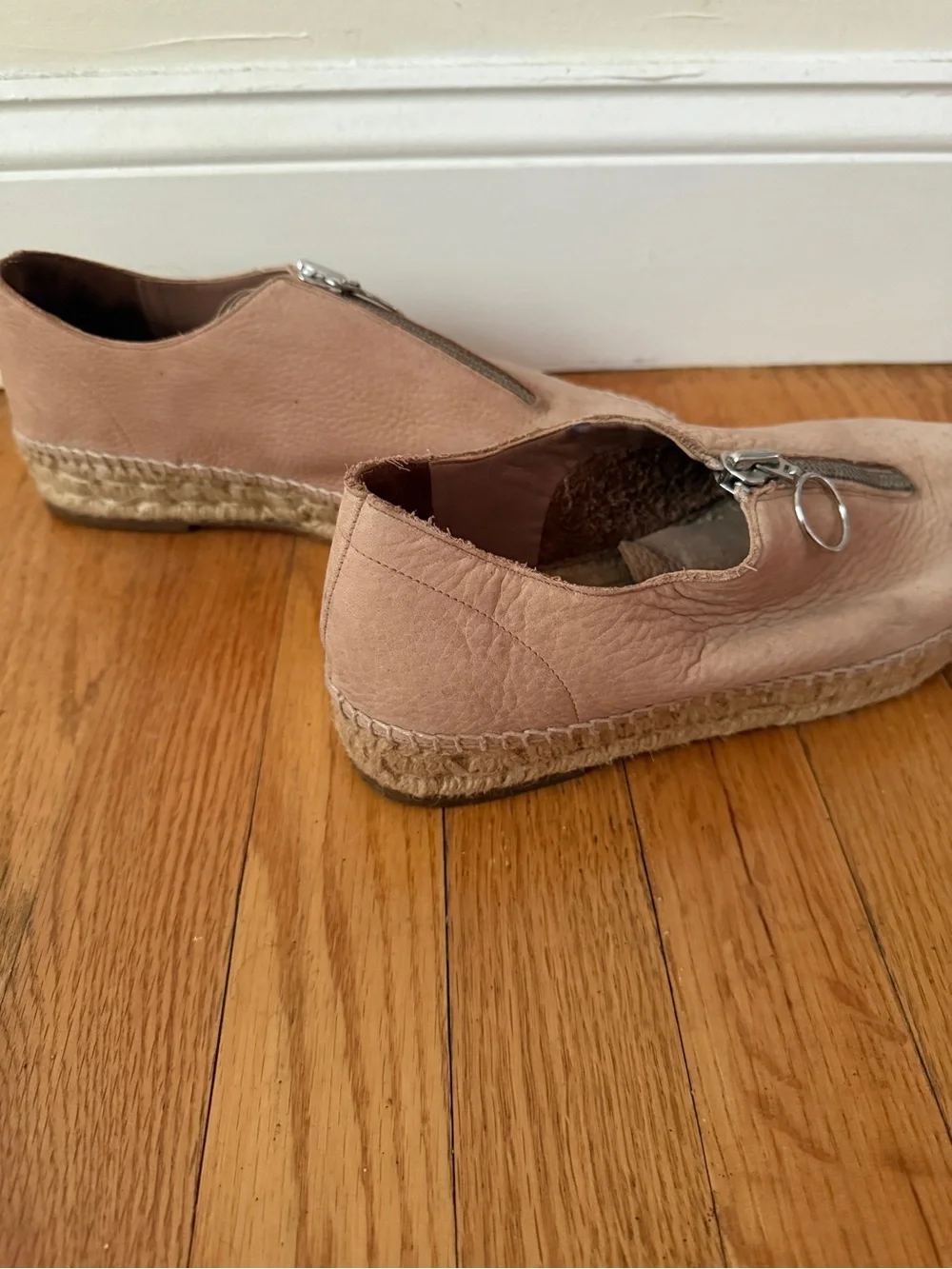 Alexander Wang jute flats style