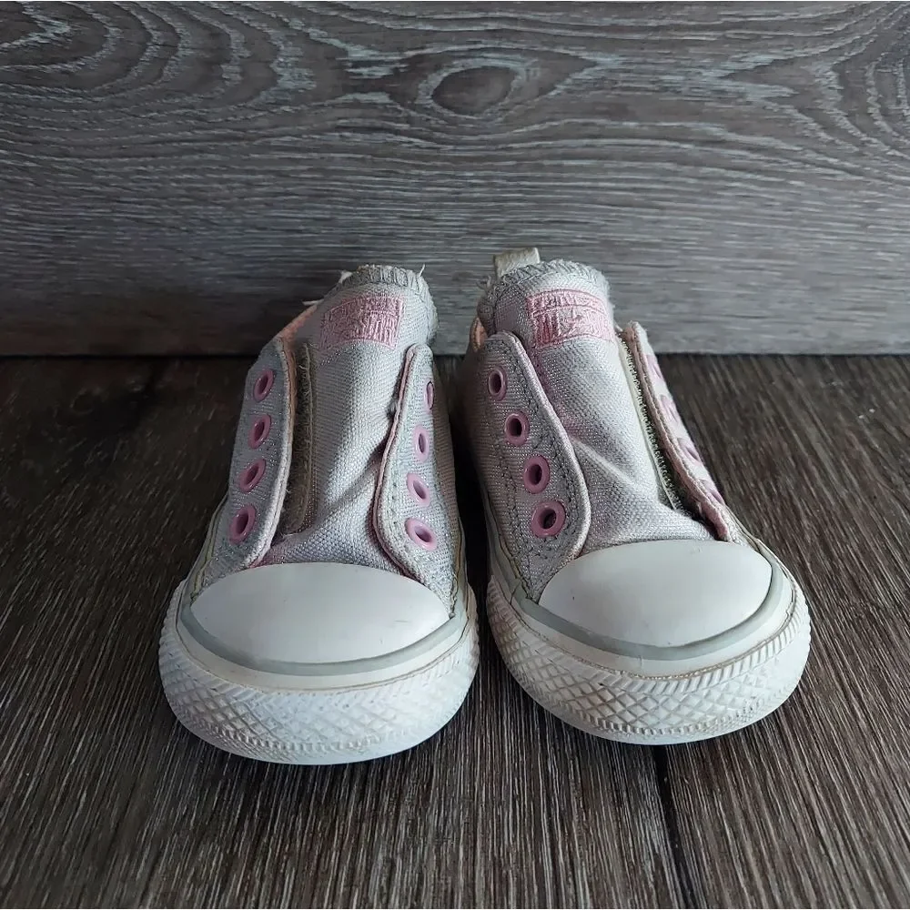 Converse sneaker hook
