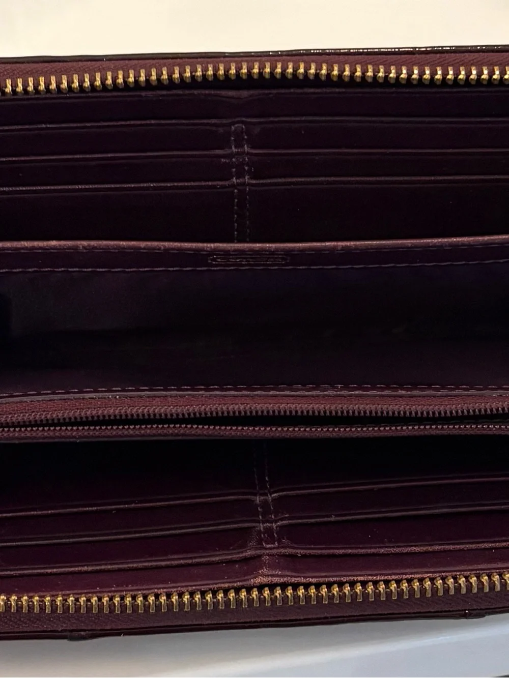 Coach zip tone zipper