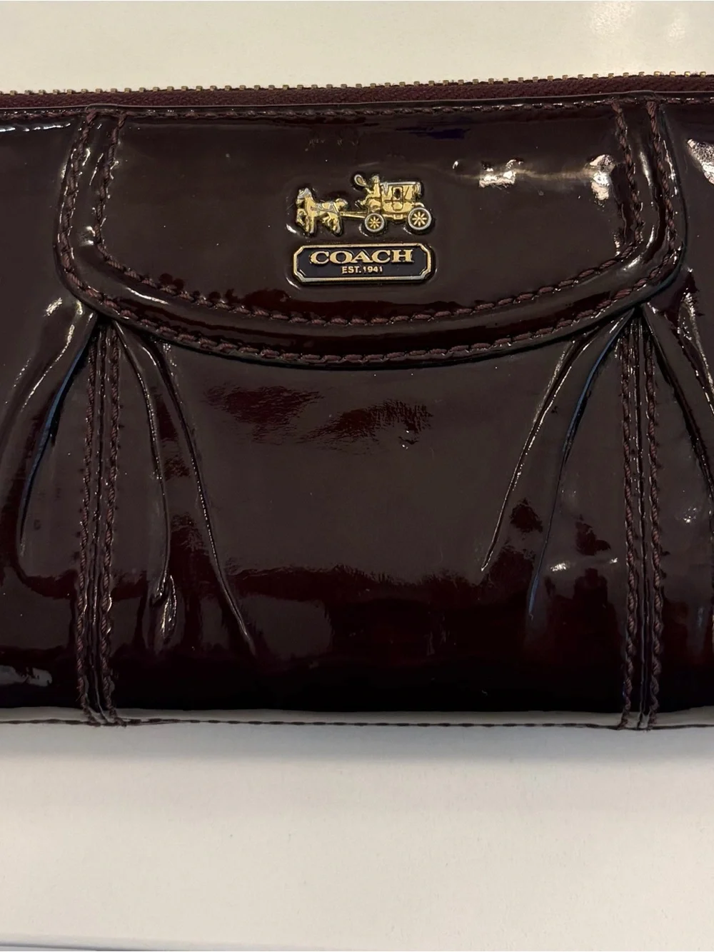 Coach smooth tone glossy