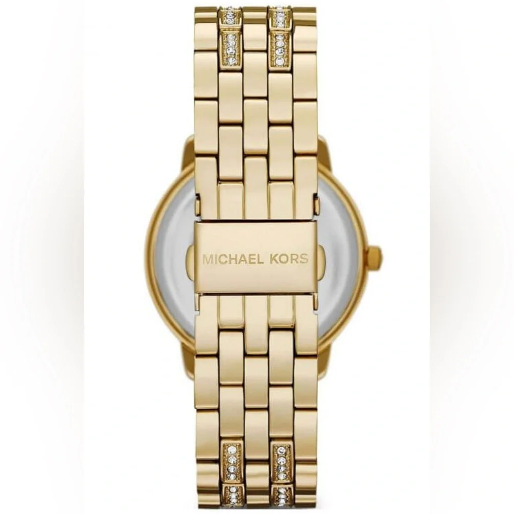 Michael Kors chic michael