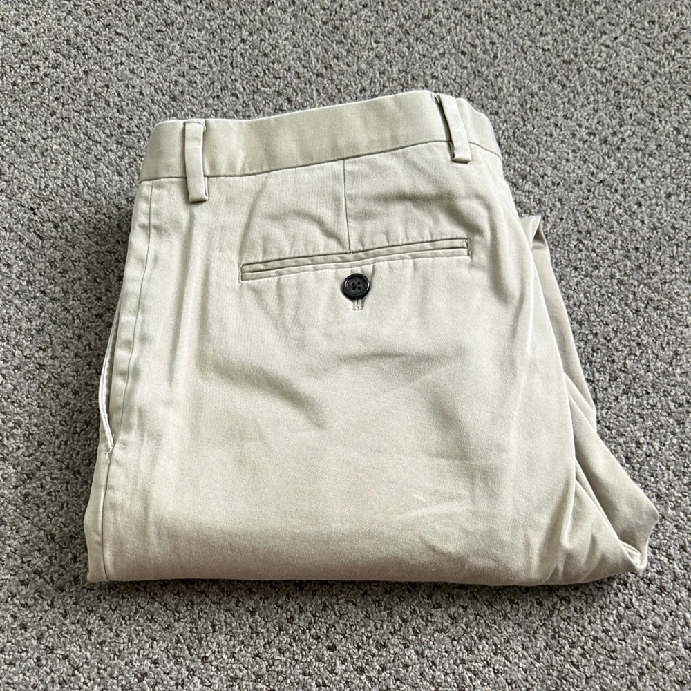 Banana Republic stylish versatile