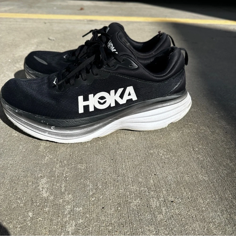Hoka Bondi 8 Black and White Men's Shoes - Size 11